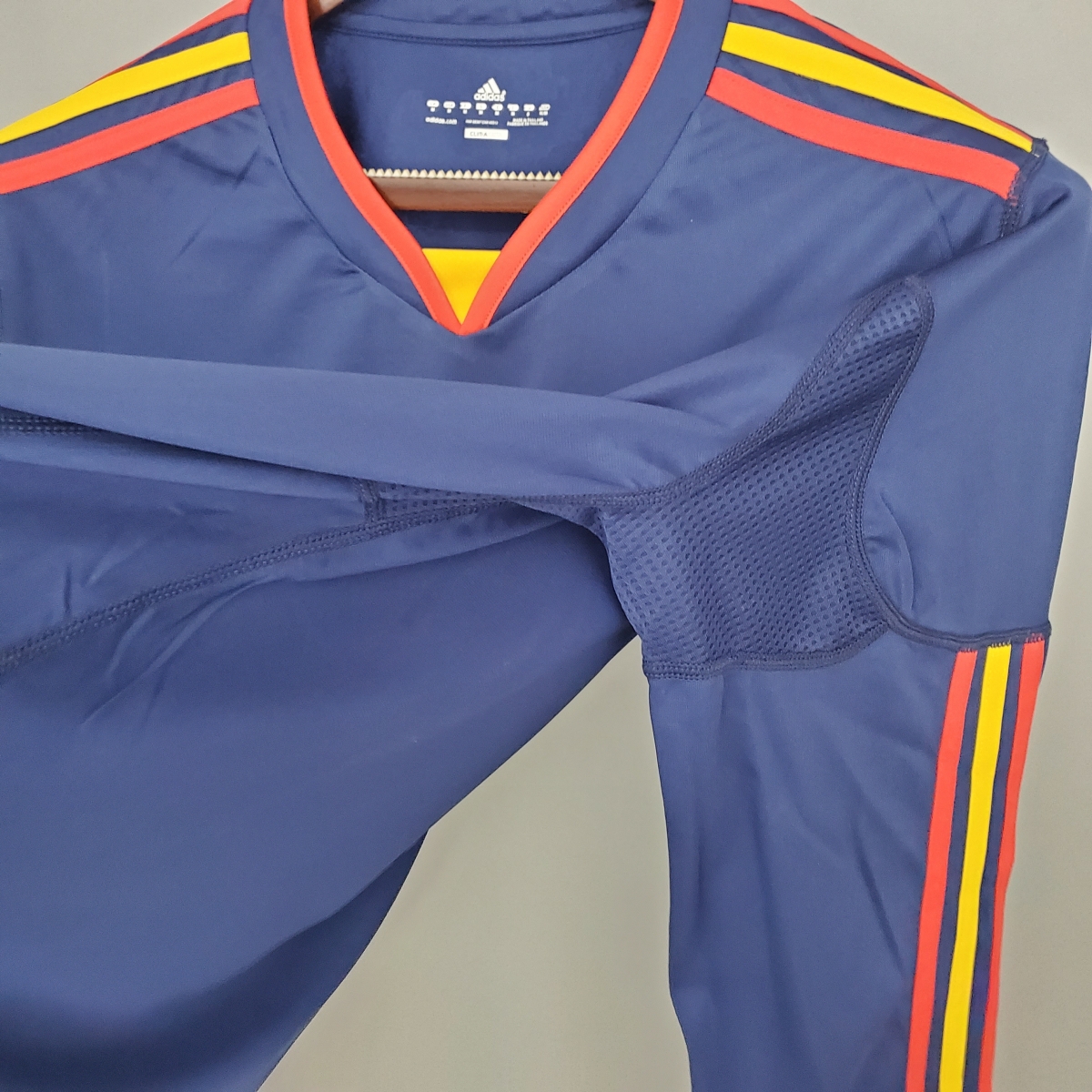 Retro long sleeve Spain 2010 away Soccer Jersey