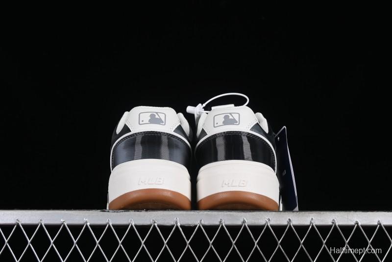 New York Yankees MLB Chunky Liner Height-Increasing Platform Sneakers - 3ASXCLH3N50BKS