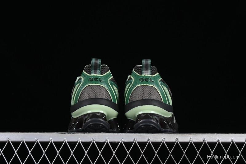 Asics Gel-Quantum Kinetic Retro Casual Sneakers with Thick Sole and Height Increasing Design - 1203A270-251