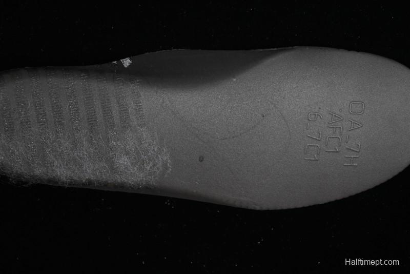 Supreme x Nike Air Force 1 '07 Low Casual Sneakers with Full-Length Air Solo Cushion - CU9225-010