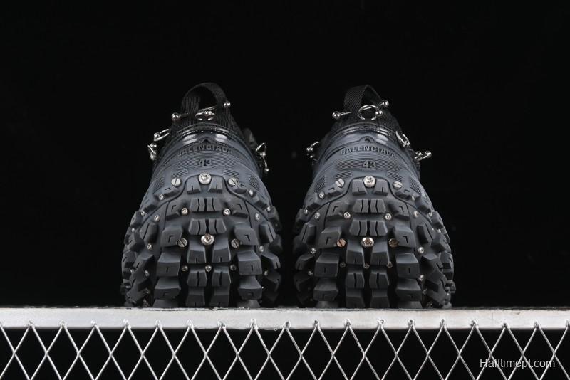 Balenciaga Defender Rubber Platform Sneakers Low-Top Combat Outdoor Shoes with Studded Design and Exaggerated Tire Tread Sole - W2RAG1081