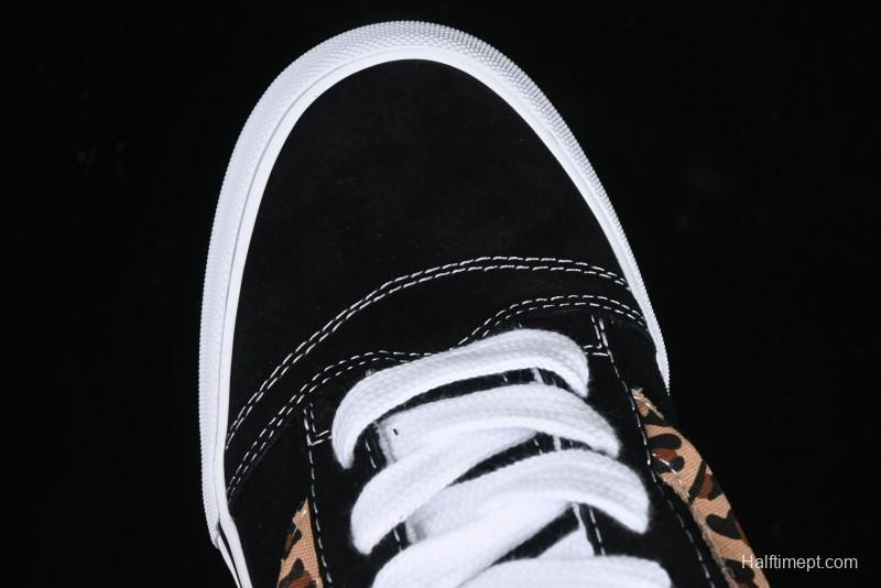 Vans Classics Knu Skool Sneakers with Leopard Print Logo in Black - VN000D2GBA2