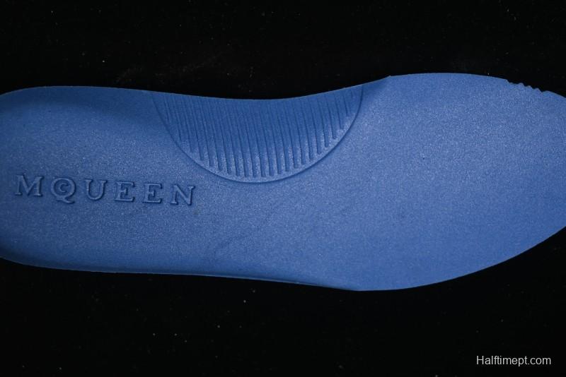 Alexander McQueen Flexion Retro Sneakers in Black with Diamond Grain Calfskin - 8.F6