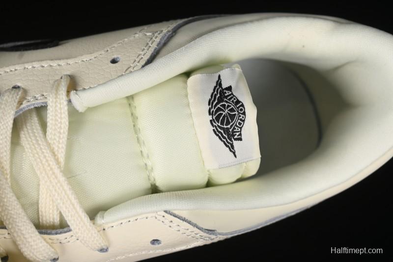 Nike Air Jordan Legacy 312 Low Sneakers with Velcro Strap and Retro Design - HV1807-101