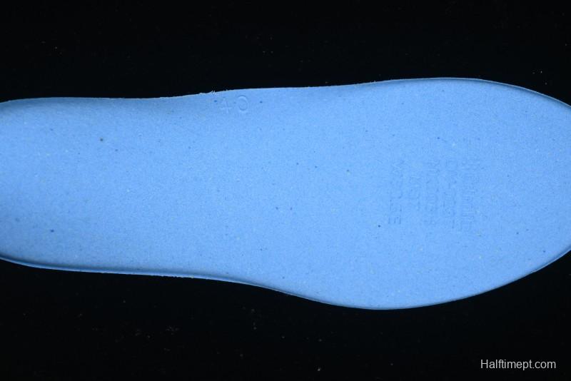 Nike Infinity Run 4 Gore-Tex Waterproof Road Running Shoes with Enhanced Energy Return - FB2204-101