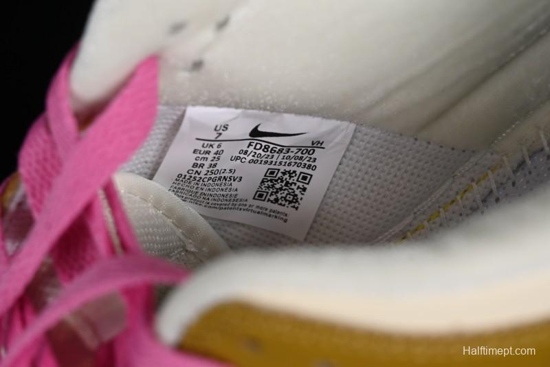 Nike Dunk Low "Just Do It" SB Low-Top Casual Skate Shoes in Coconut Milk and Pink - FD8683-700