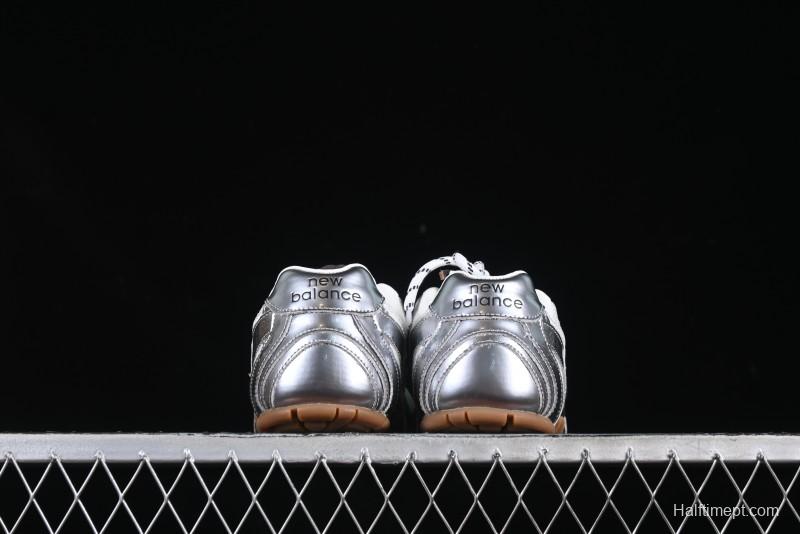 New Balance 530 Metallic Silver Sneakers – Stylish & Sporty Design