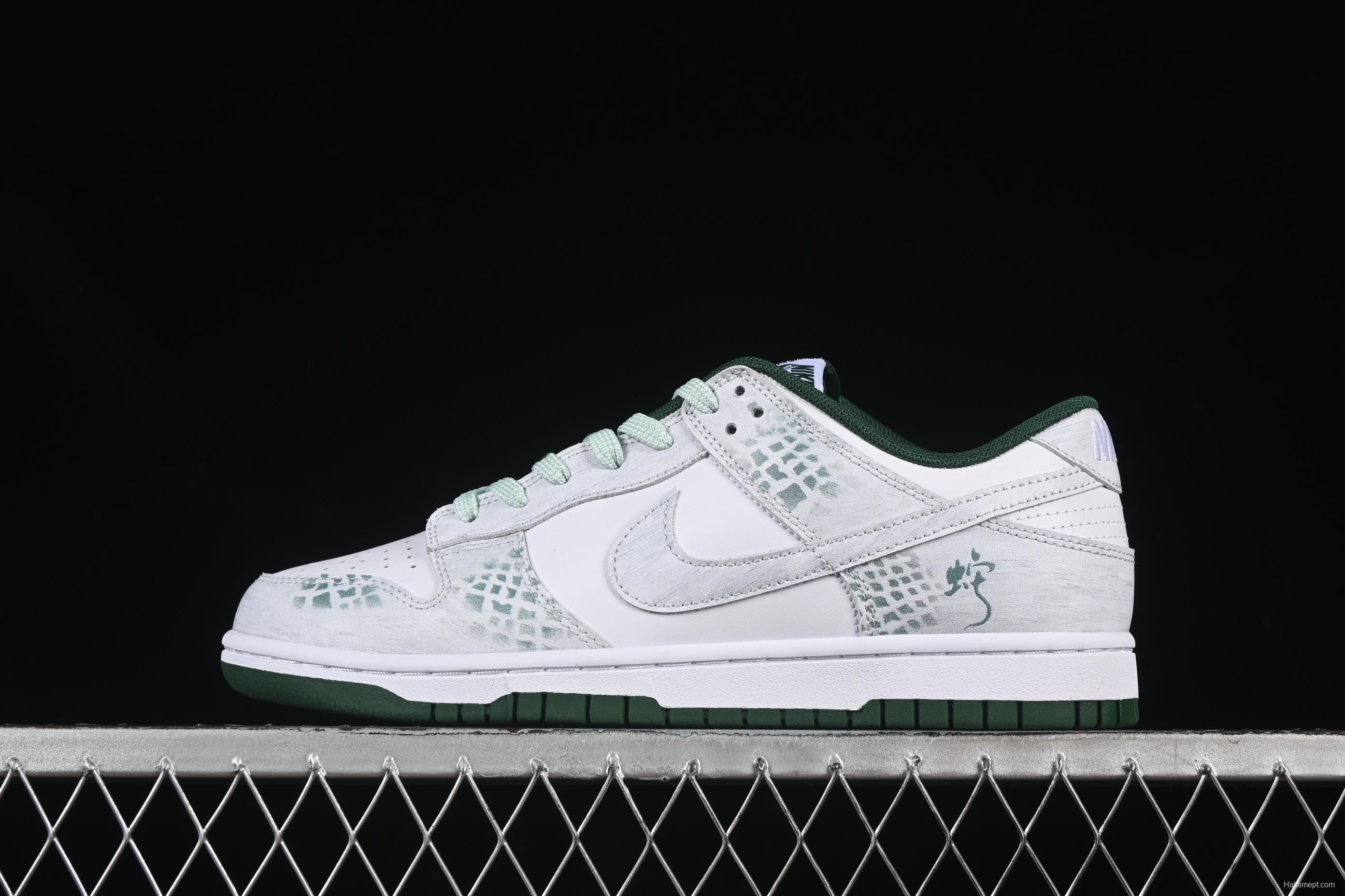 Nike SB Dunk Low Year of the Snake Limited Edition Green Snake Low-Top Casual Skate Shoes - DD1391-101