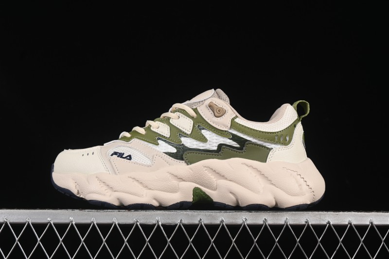 Fila Fusion Fern 2.0 Retro Chunky Sneakers with 3CM Heightening Sole - F12M511101FMC