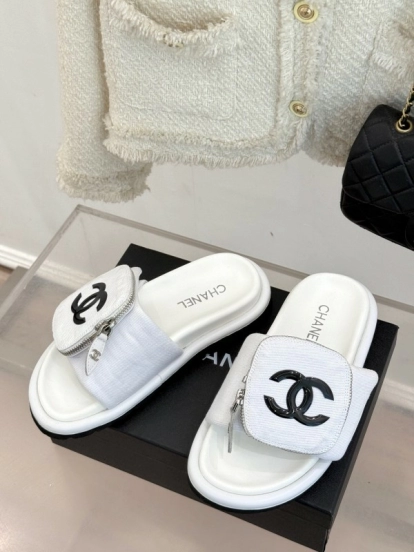 2025 CHANEL White Canvas Slippers KFY00220