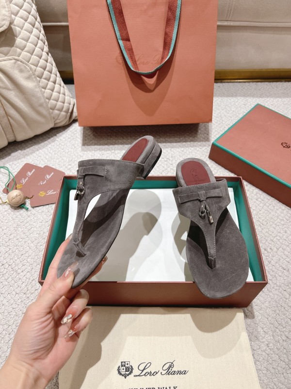 2025 LP Grey Suede Slippers LY00300