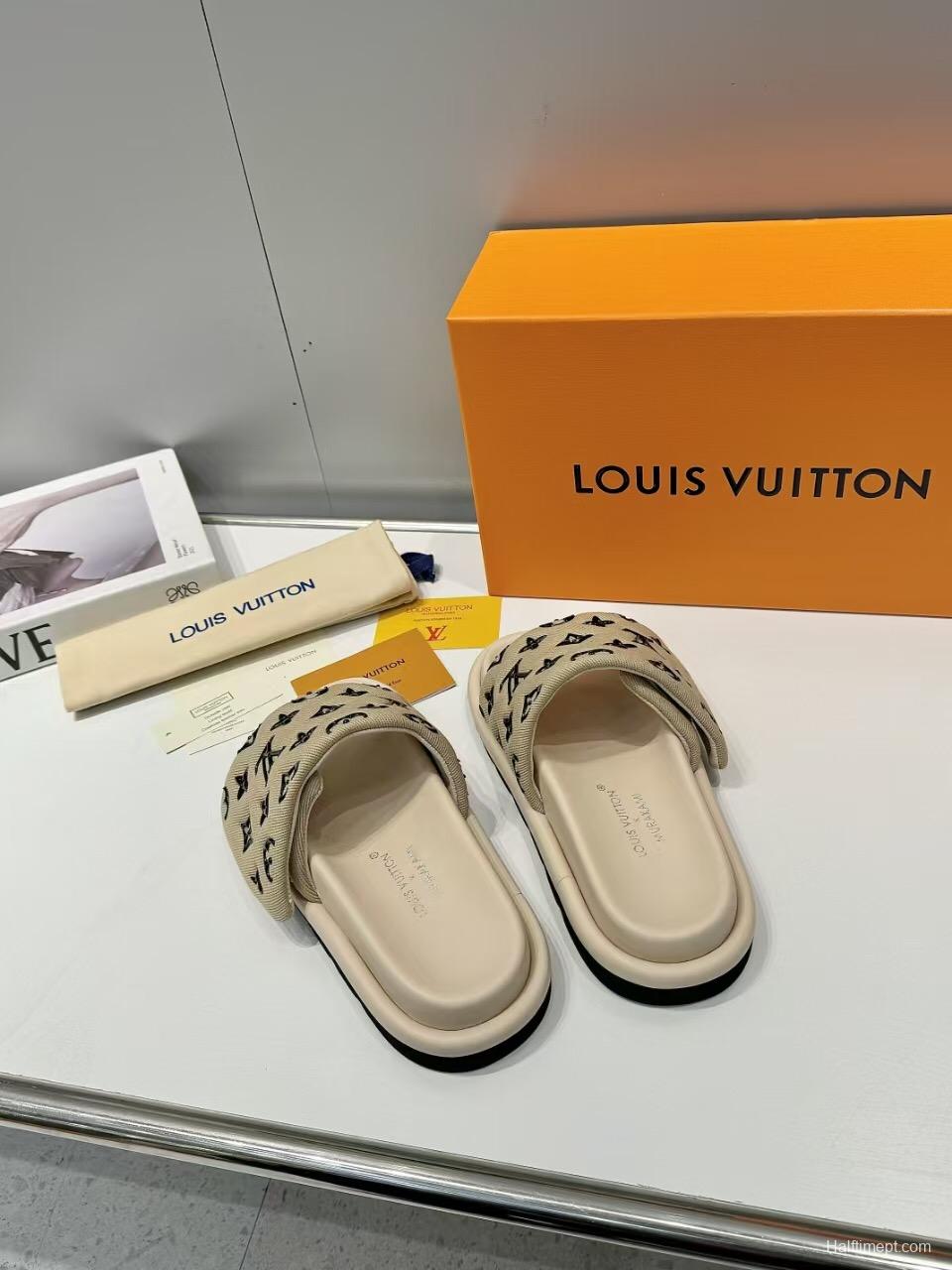 2025 Slippers Louis Vuitton Beige Fabric Slippers