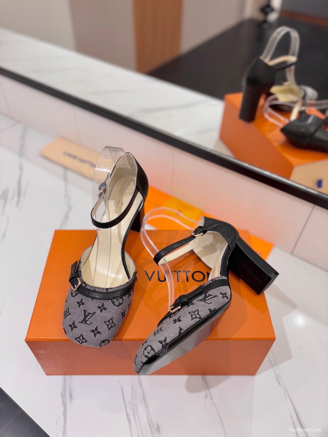 2025 Women Louis Vuitton Grey Black Denim Leather Heeled Sandals KFY00310