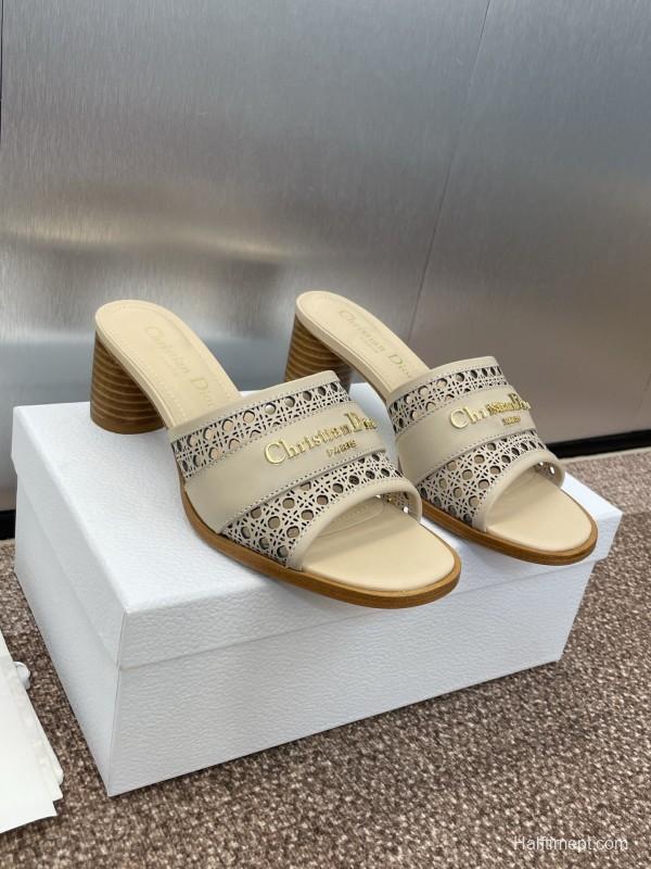 2025 Women Dior Beige Leather Sandals