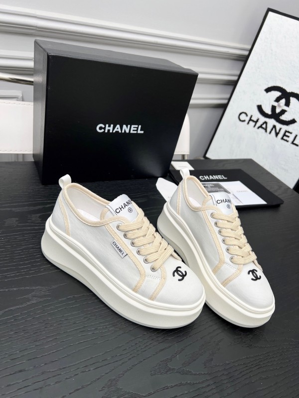 2025 Women Chanel White Canvas Sneakers LY00250