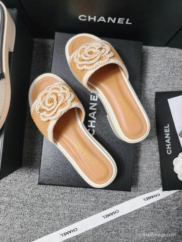2025 Slippers Chanel Beige White Crochet Flower LY00260
