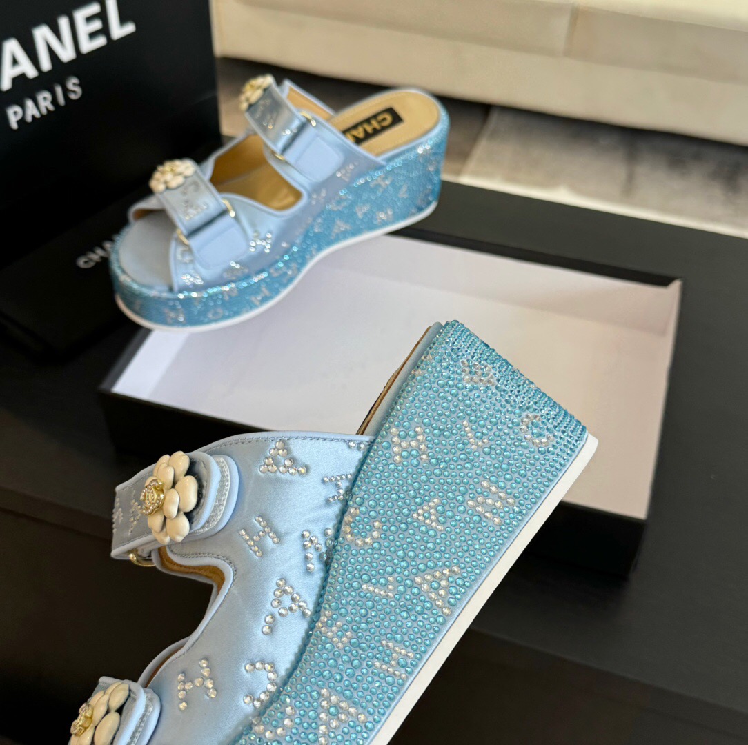 2025 Women Chanel Blue Denim Leather Platform Slippers LY00330