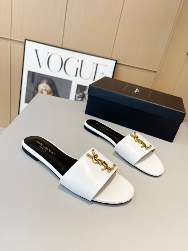 2025 Women Yves Saint Laurent White Leather Slippers LY00180