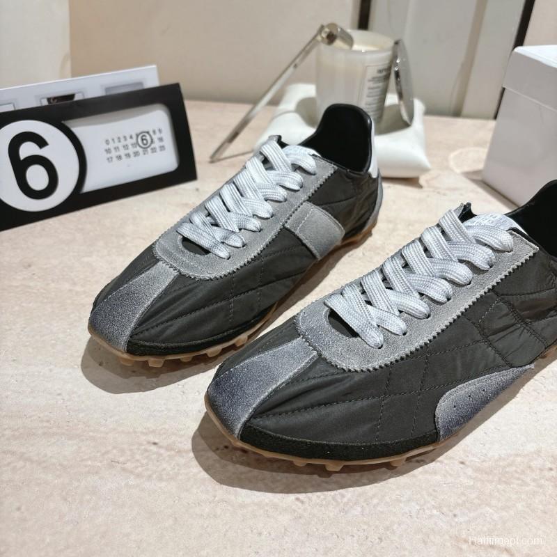 2025 Unisex Maison Margiela Black Grey Nylon Suede Sneakers Distressed LY00360