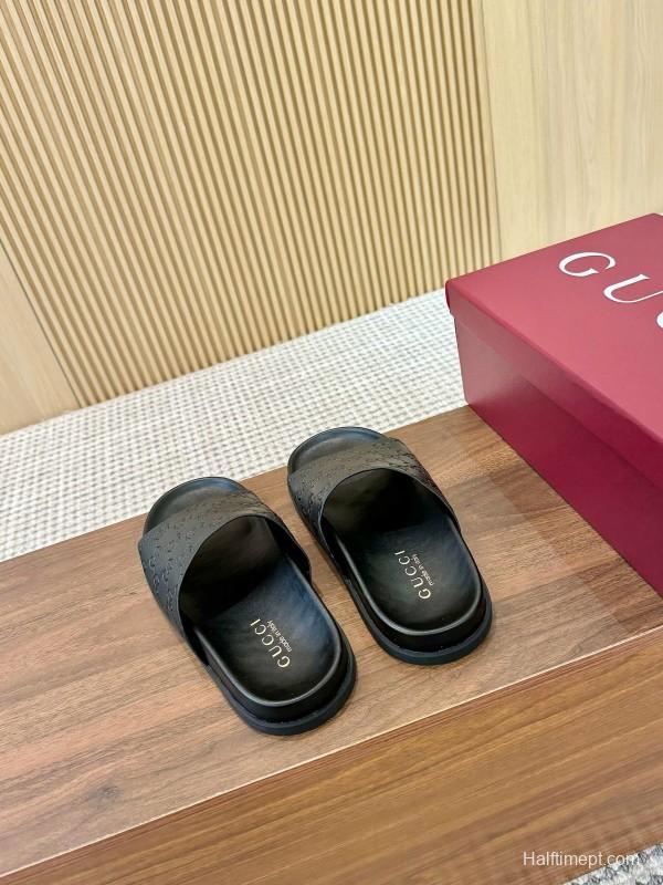 2025 Women Gucci Black Leather Slippers LY00220
