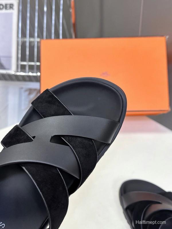 2025 Slippers Hermès Black Leather Slippers