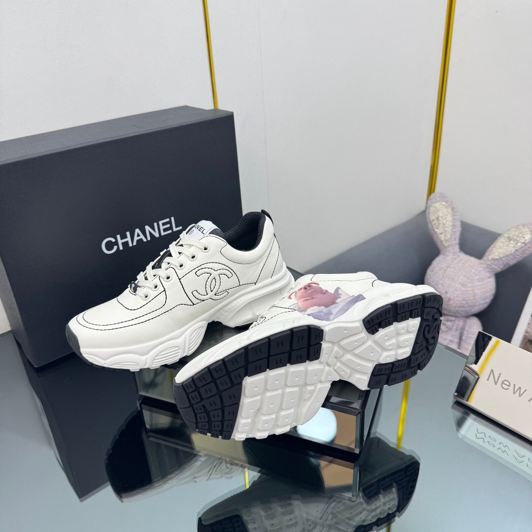 2025 Women Chanel White Leather Sneakers