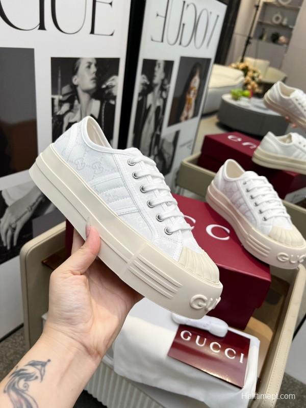 2025 Women Gucci White Canvas Sneakers LY00360