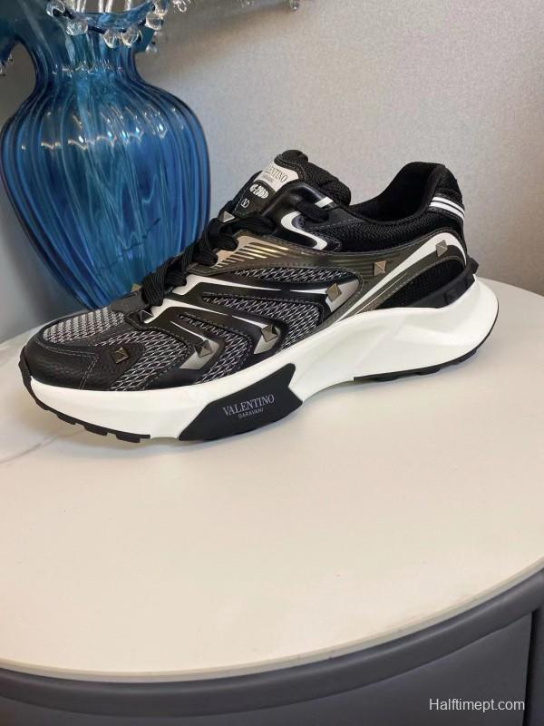 2024 Unisex Valentino Black White Mesh Leather Sneakers MJ00410