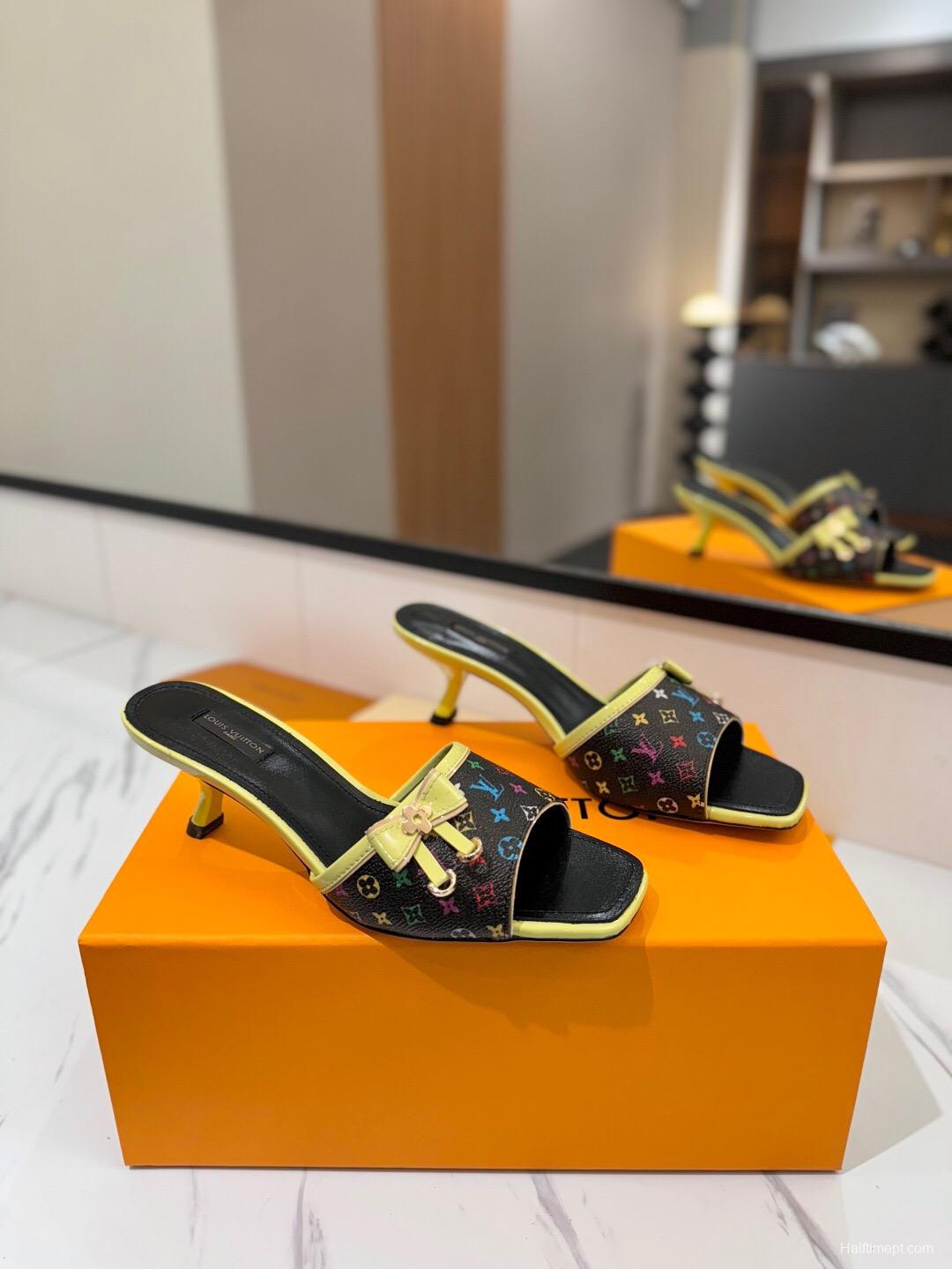 2025 Women Louis Vuitton Multicolor Leather Sandals KFY00310