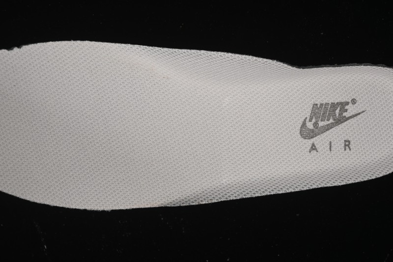 Nike Air Force 1'07 Low Smiling Bear Casual Sneakers - DB3301-881