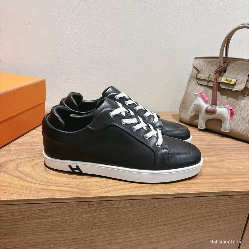 2025 Unisex Hermès Black Leather Sneakers AS00380