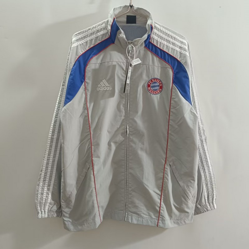25/26 Adidas FC Bayern Munich Vintage Track Jacket - Silver/Blue Classic Edition Windbreaker