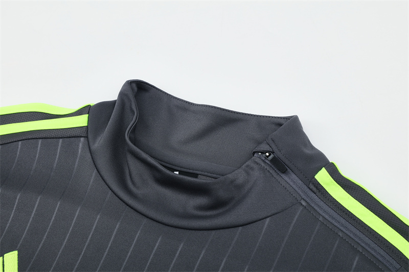 Retro 15/16 Real Madrid Dark Grey Half Zipper Jacket