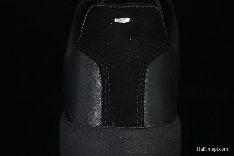 Maison Margiela Replica Calfskin Casual Sneakers - S57WS0236