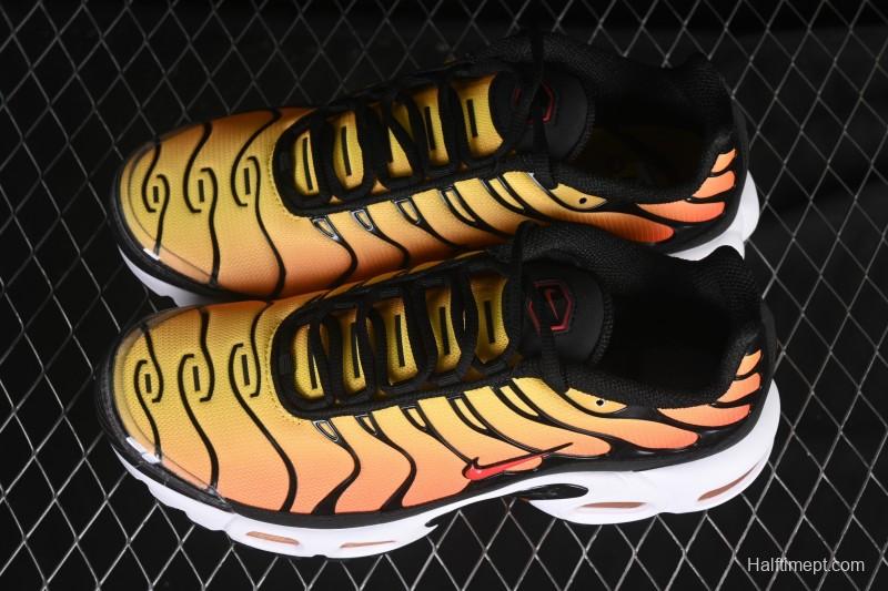 Nike Air Max Plus Retro Running Shoes with Air Cushion Technology - HF0552-001