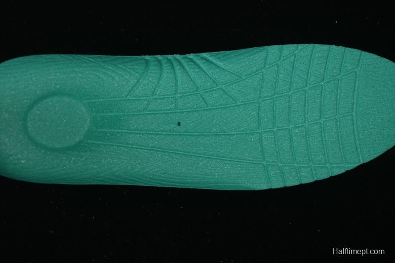 New York Yankees Bigball Chunky Embo Monogram Platform Sneakers - 3ASXE035N50GRS