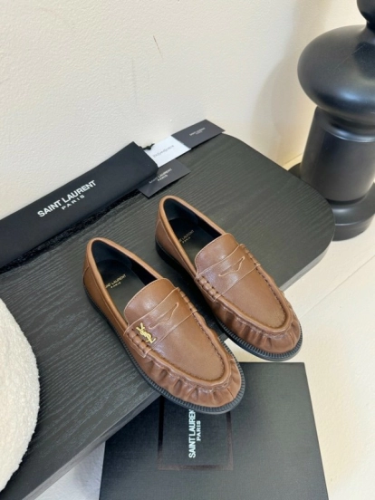Saint Laurent Classic Loafer Leather Shoes - KFY00350