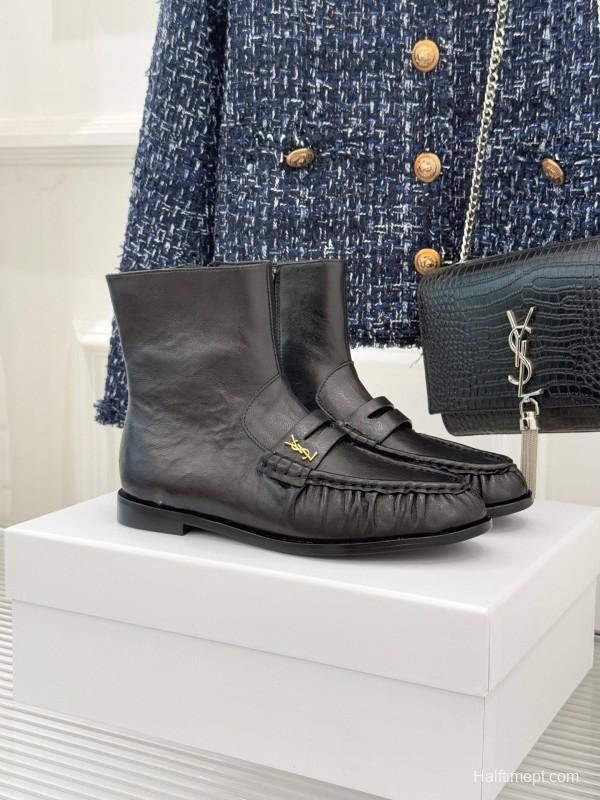 Saint Laurent YSL Letter Loaf Short Boots with Pleated Trim - KFY00430