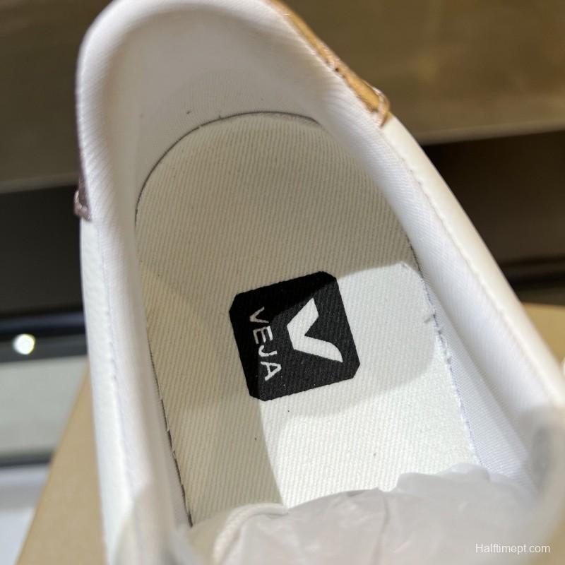 VEJA Classic White Sneakers V Logo Lace-Up Retro Flat Thick Sole Casual Sports Shoes - LY00220/LY00230