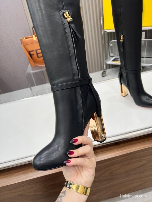 FENDI Delfina Round Toe Boots with FF Buckle - LY00520
