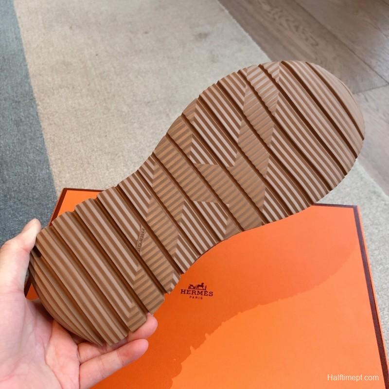 H Boot-Type Chelsea Boots with British Color Blocking Design - AS00380