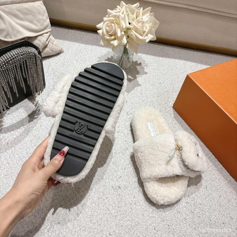 L牌 Wool Lazy Slippers - LY00260