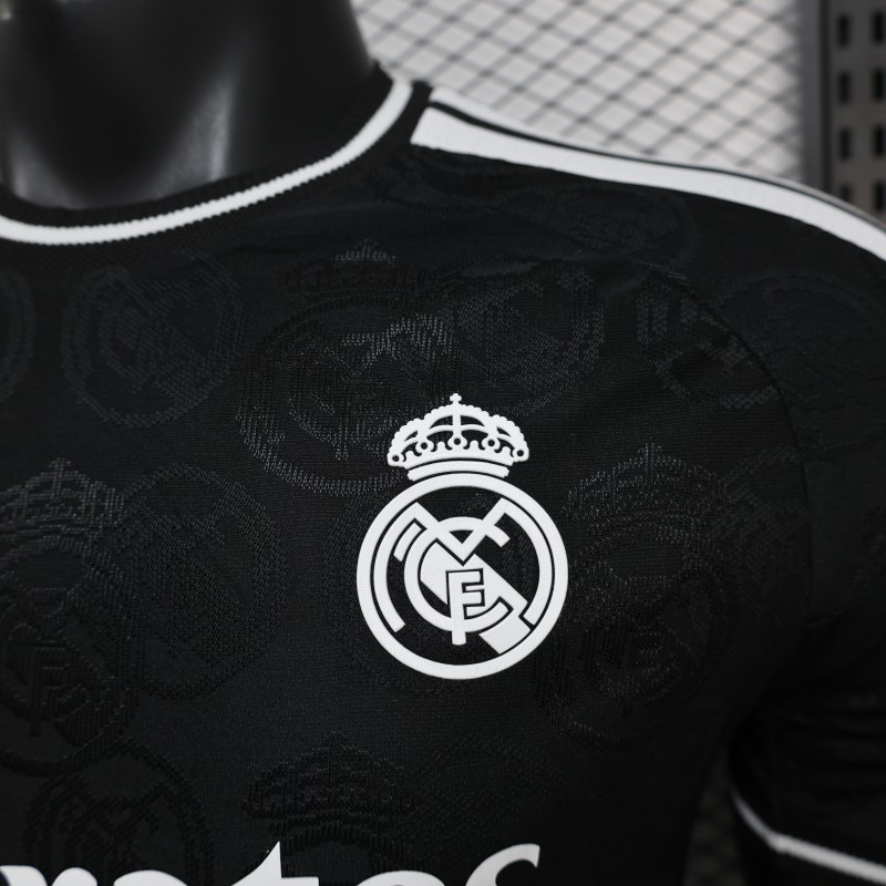 25/26 Player Version Real Madrid Black with Subtle Crest Pattern Jersey