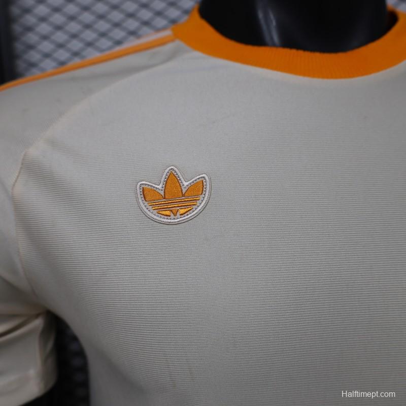 Player Version 26/27 Bayern Munich Cream White 1990 Vintage Remake Short Sleeve Jersey