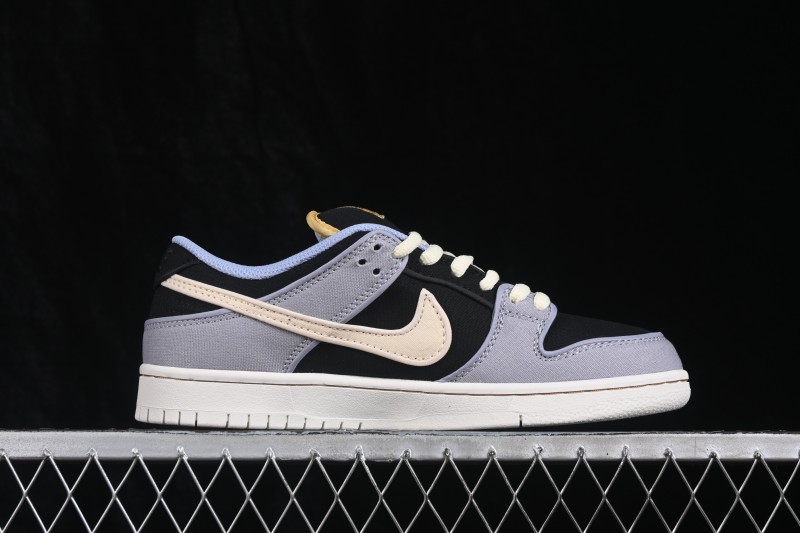 Nike SB Dunk Low Skateboarding Shoes with Cushioned Collar - FN5880-001