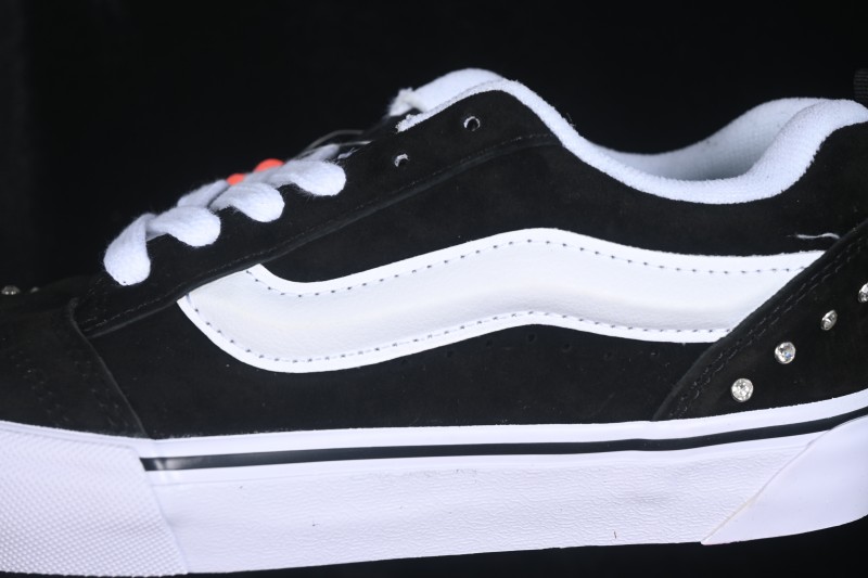 Vans Knu Skool Low-Top Casual Skateboarding Shoes - VN0009QC65BT1