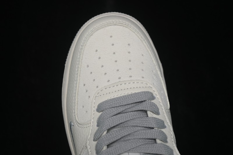 Nike Air Force 1 '07 Low Low-Top Casual Sneakers - DN9688-102