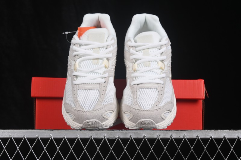 Nike Air Max Moto 2K Retro Running Shoes with Air Cushioning - IO4862-100