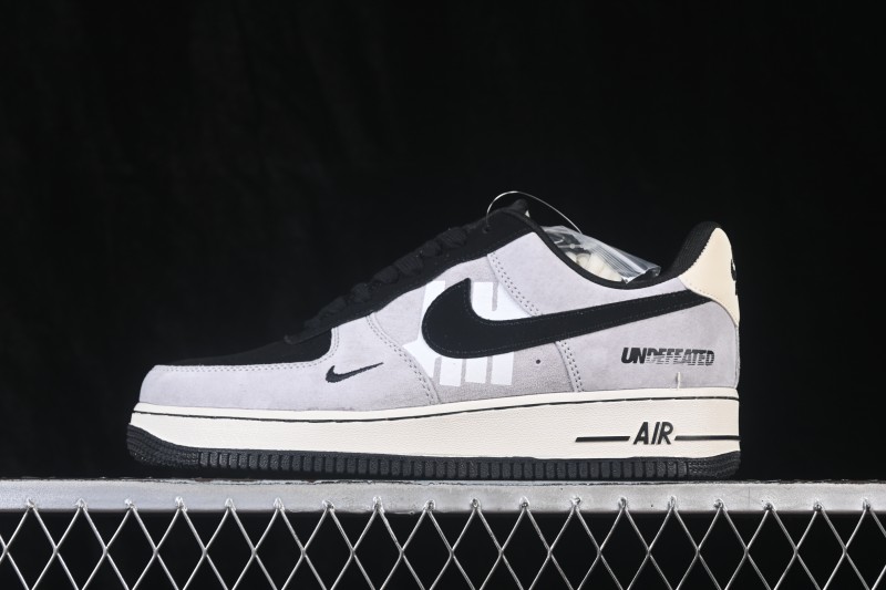 Nike Air Force 1 '07 Low Collaborative Skateboarding Shoes with Full-Length Air Cushion - FV3694-114