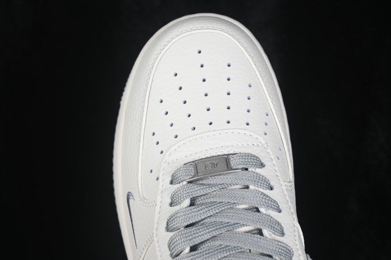 Nike Air Force 1 '07 Low Basketball Shoes with Full-Length Air Cushion - NH0601-603